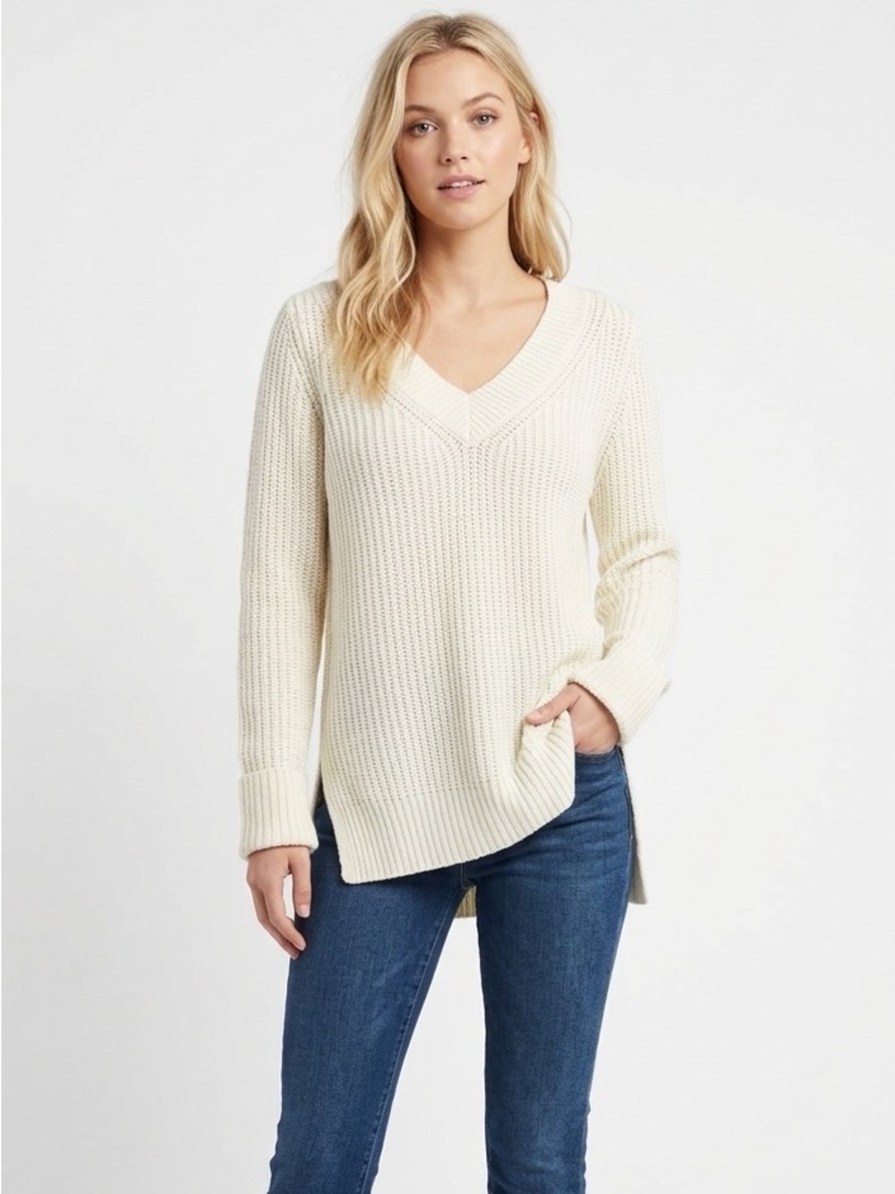 Greige Women's Cream knit Sweater size medium